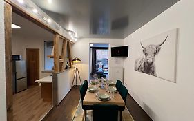 Apartment Humboldt 3 Schlafzimmer,Wifi, Netflix Parken, Terrasse, klimatisiert, nähe Zentrum